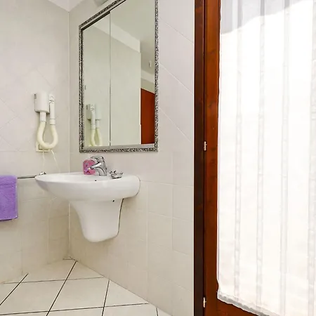 Rio-4 By Interhome Casa vacanze